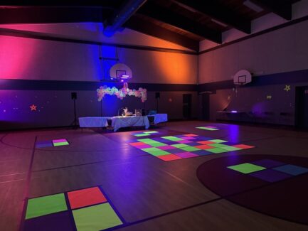 UV balcklight Rental